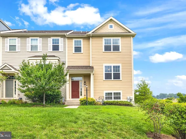 2059 Case Rd, Dundalk, MD 21222