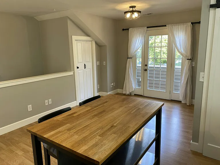 1204 SE 50th Ave — Photo 4