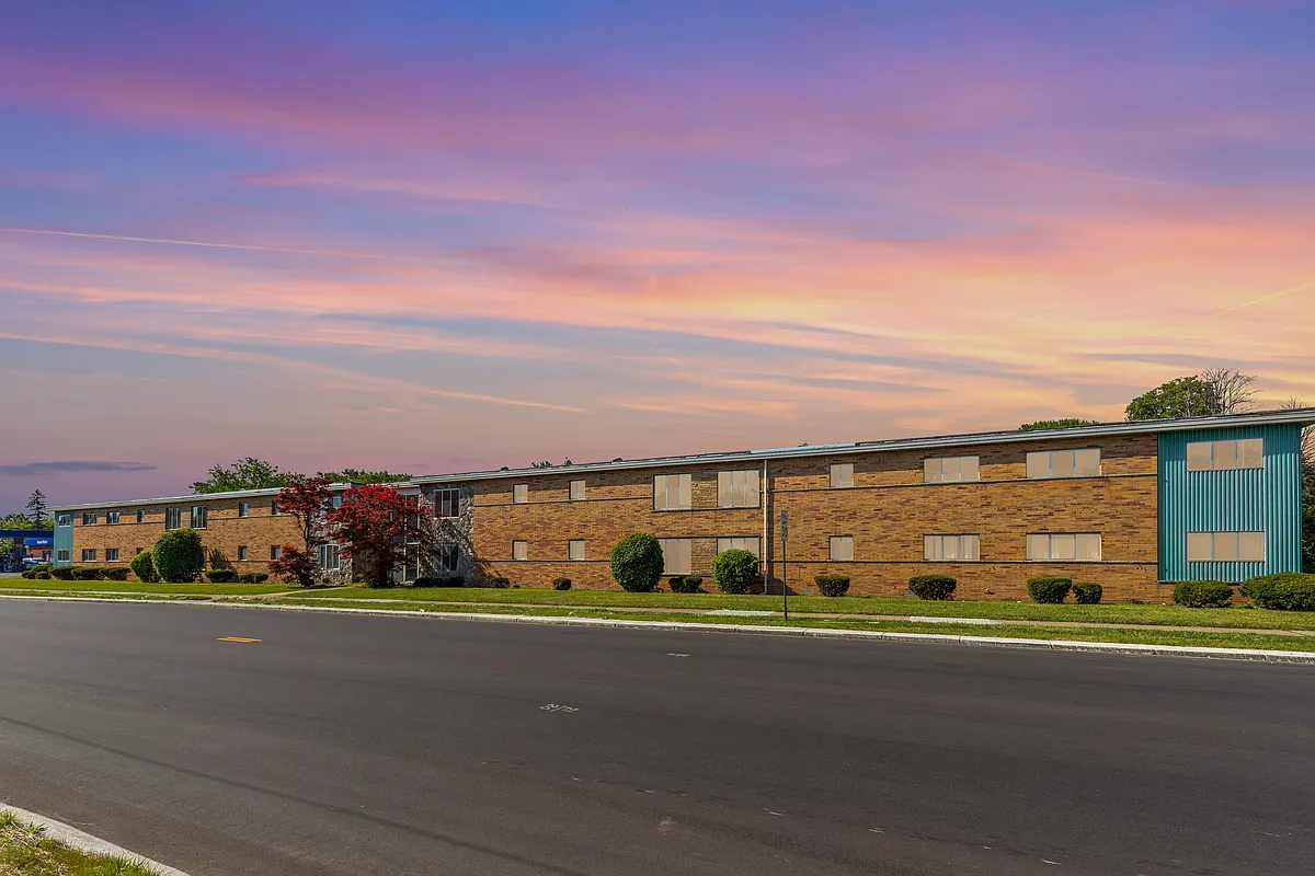 Building Photo - 11611 Morang Dr