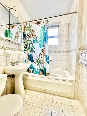 Rented by Coda Real Estate NYC | media 7