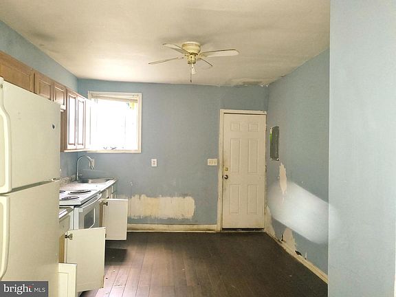 4th image of 2021 Ashton St