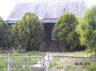 7405 School Ln, Baltimore, MD 21222