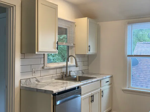 (undisclosed Address), Willoughby, OH 44094