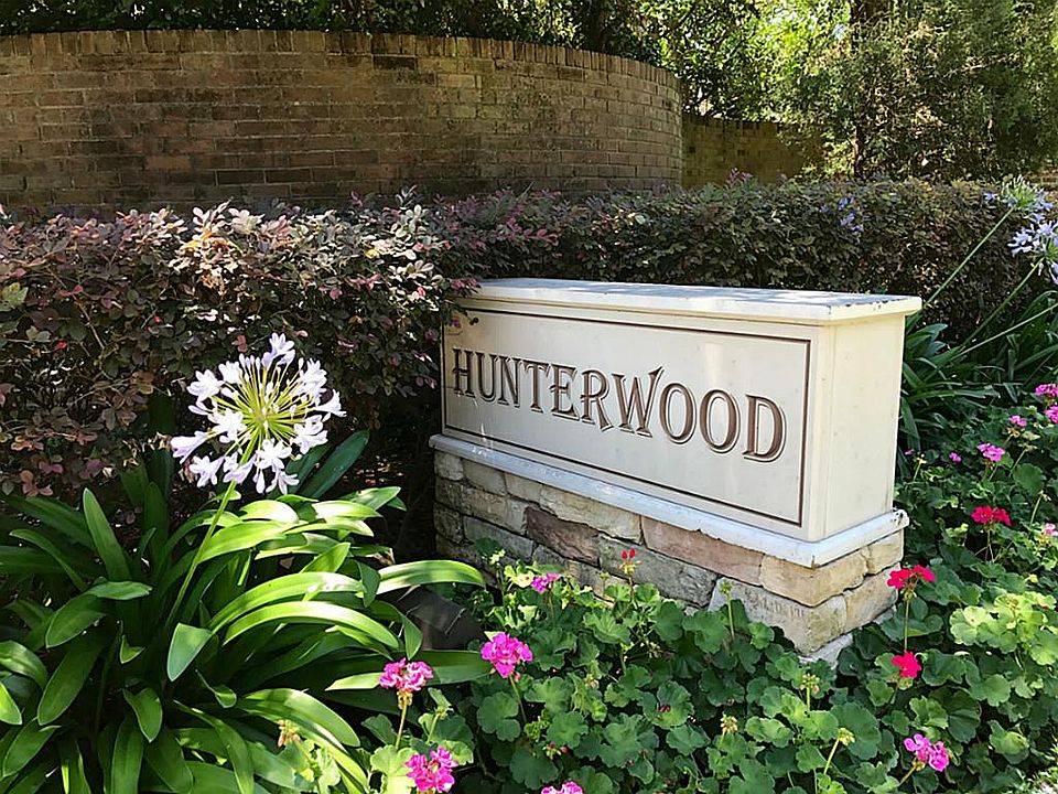 1st image of 443 Hunterwood Dr