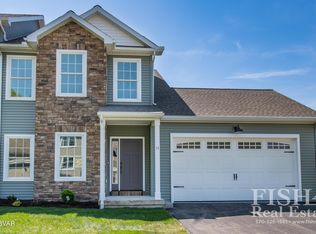 11 Wisteria Ln, Williamsport, PA