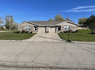 5190 Kingsford Dr, Dayton, OH 45426