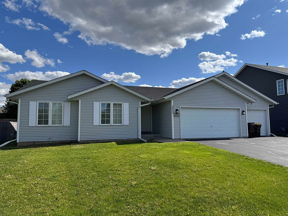 1st image of 3033 Derbyshire Dr