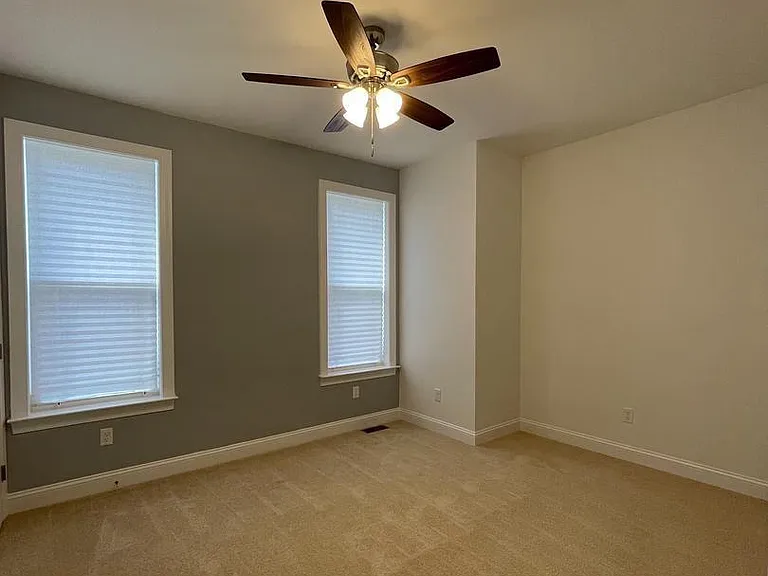 1906 Porter Rd — Photo 13