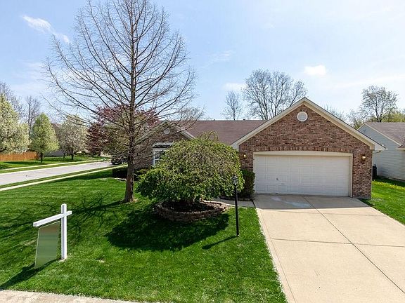 2nd image of 12753 Glengary Dr