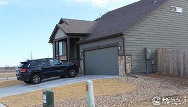 1st image of 501 Planter Ln