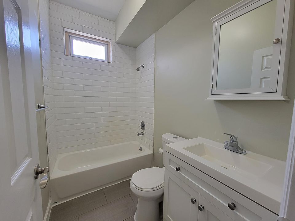1st image of 336 17th Ave #1E