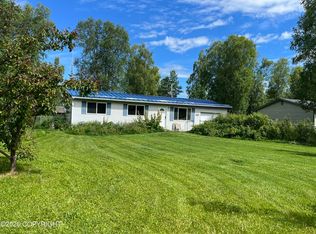 328 W Riverview Ave, Soldotna, AK 99669