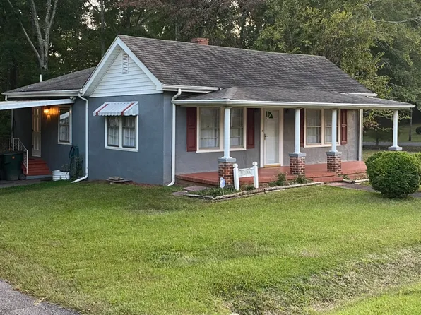 1022 Haled St, Eden, NC 27288