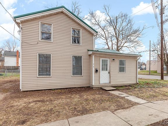 2nd image of 206 Ormsby St