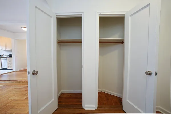 Rented by Stonehenge NYC LLC | media 141