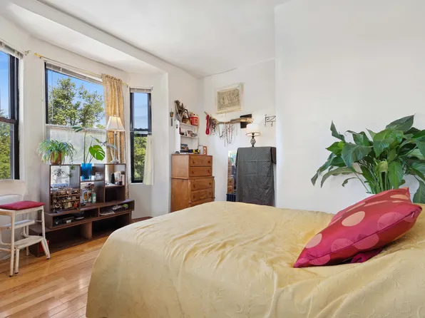 550 West 153rd Street image 4 of 10