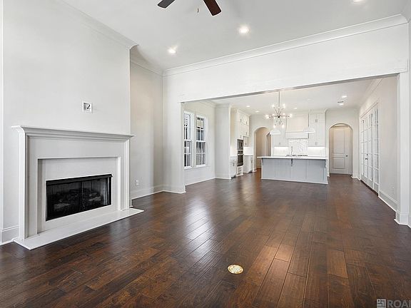 2nd image of 5329 Rue Du Moulin
