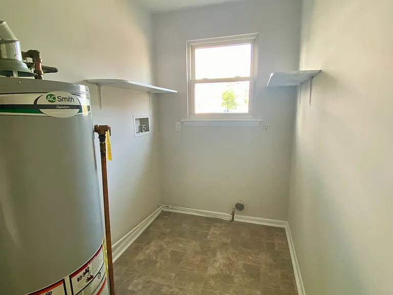 204 Gateway Blvd #A — Photo 11