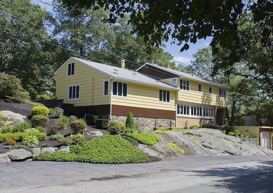 1st image of 47 Belleaire Ave