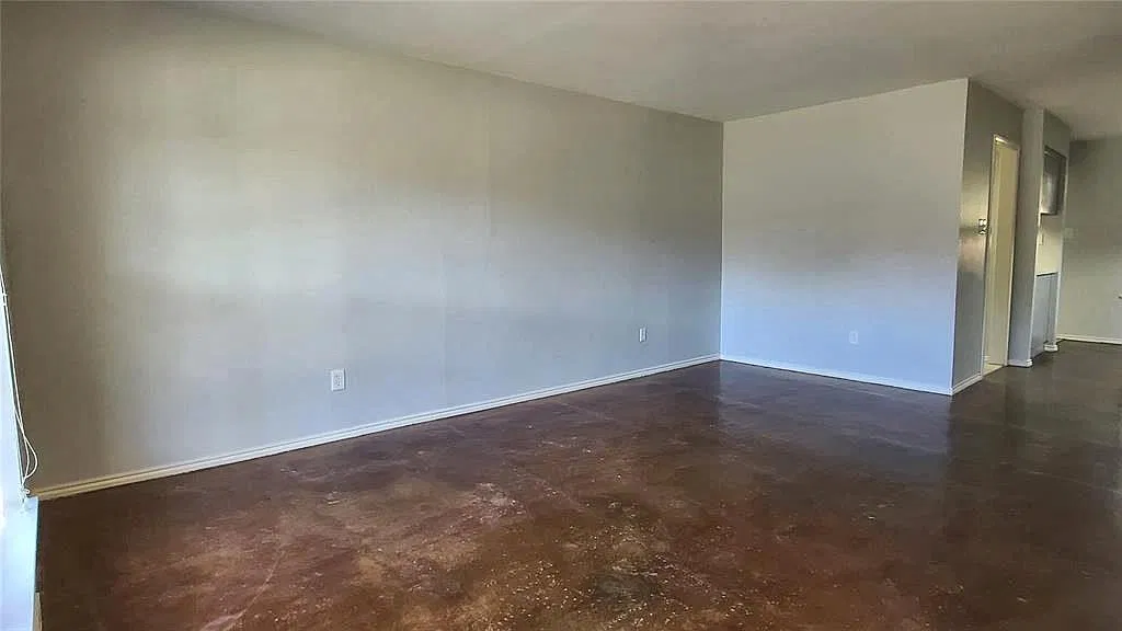 2 bed, 1.0 bath, 937 sqft, $1,850 — Photo 3