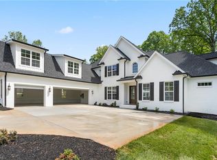 6392 Whitaker Trce, Oak Ridge, NC 27310