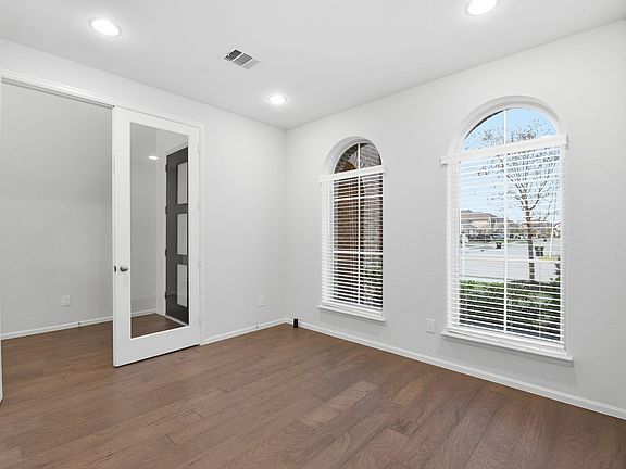 5th image of 26327 Rising Light Ln