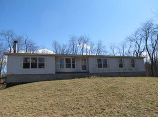 26 Mathews Rd, Belle Vernon, PA 15012