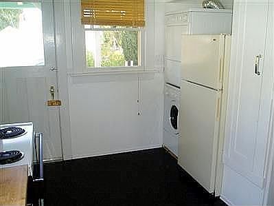 Another upstairs kitchen picture