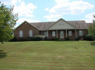 510 Greencrest Dr, Cecilia, KY 42724