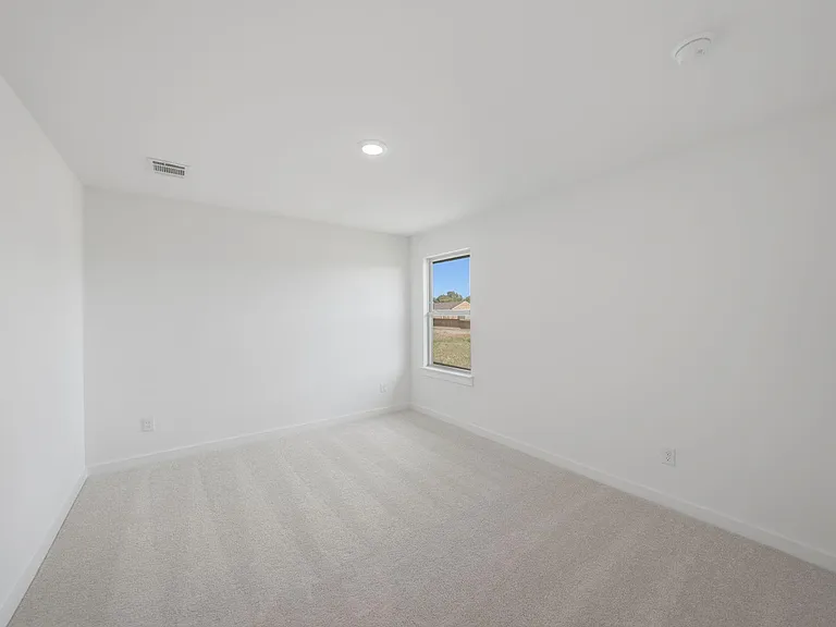 332 Chestnut St — Photo 21