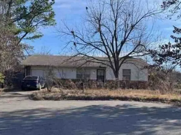 3424 Gwendolyn Ln, Edmond, OK 73034