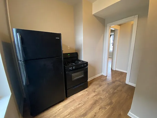 1607 S Lawndale Ave #3S — Photo 9