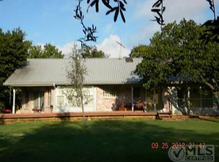 2353 Oak Leaf Trl, Cleburne, TX 76031