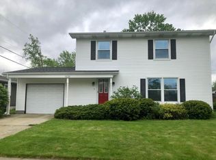 1608 McCord Rd, Valparaiso, IN 46383