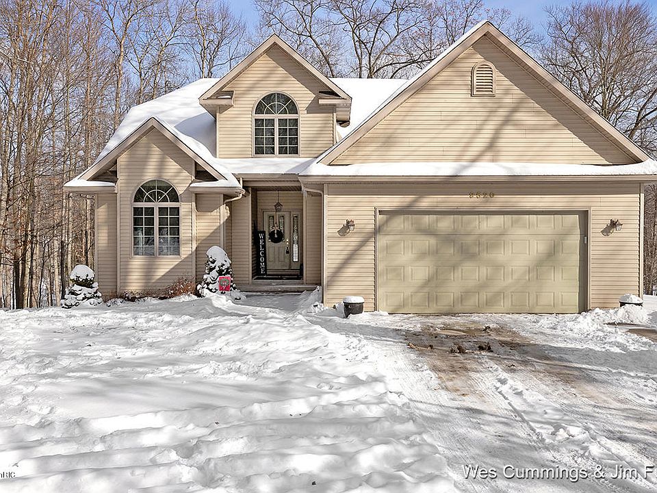1st image of 9520 Pere Marquette Dr