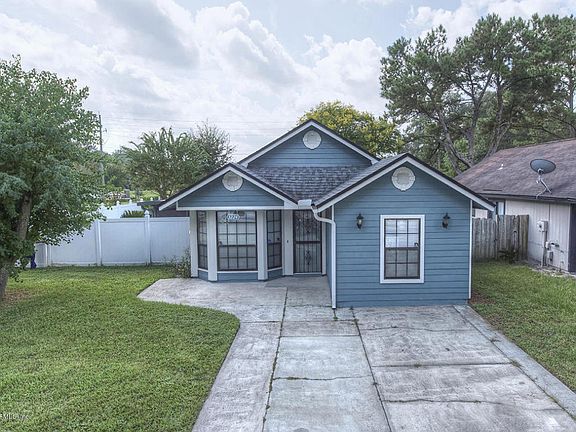 2nd image of 3224 Brockett Way
