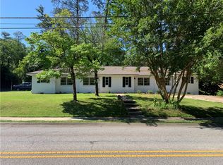 203 W Drake Ave, Auburn, AL 36830