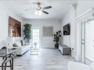 209 S Lake Dr APT 3, Lake Worth, FL 33462