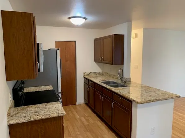 50 Waipaa Ln APT 103, Wailuku, HI 96793