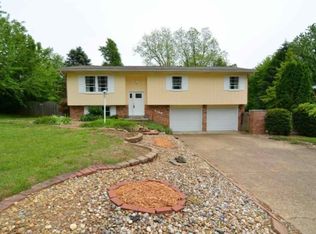4288 E Birch Dr, Newburgh, IN 47630