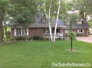 3705 Hackett Rd, Saginaw, MI 48603