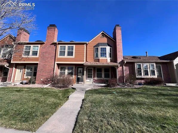 531 Rolling Hills Dr, Colorado Springs, CO 80919