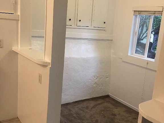 5th image of 3024 Tatum St