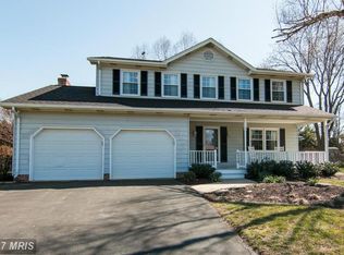 8119 Claiborne Dr, Frederick, MD 21702