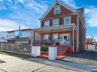 592 Broad St, Carlstadt, NJ 07072