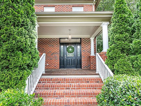 Steps to Front Entry