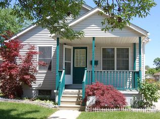 608 N Dewitt St, Bay City, MI 48706