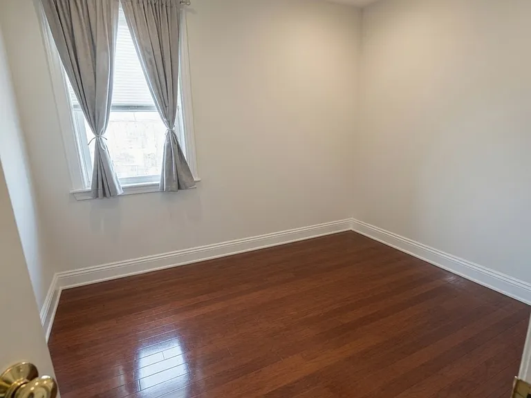 14 Duval St #1 — Photo 11