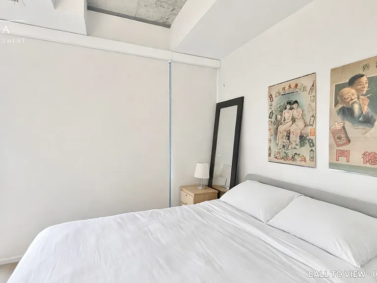 650 King St W #504 — Photo 7