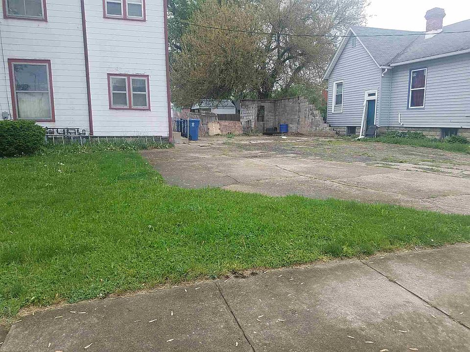 2nd image of 904 N 3rd St